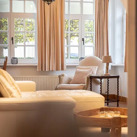 Charming Sauverdias With Garden *