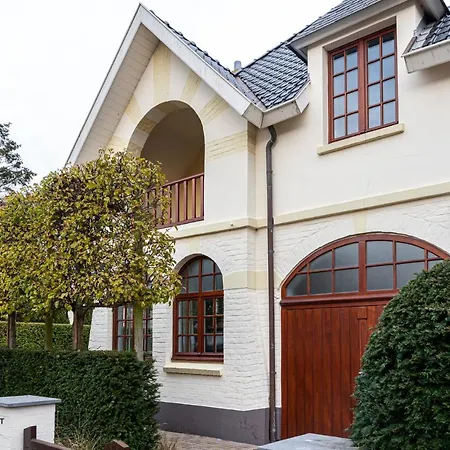 Ferienhaus Charming Sauverdias With Garden