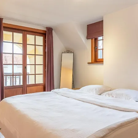 Charming Sauverdias With Garden Ferienhaus